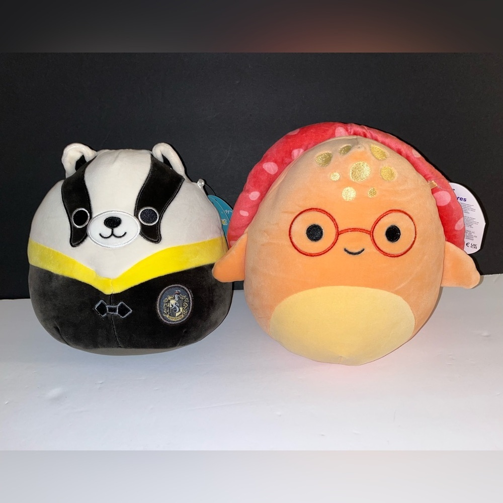 Squishmallows Peach Mushroom Plush with Red Glasses - Orange, Yellow, Pink